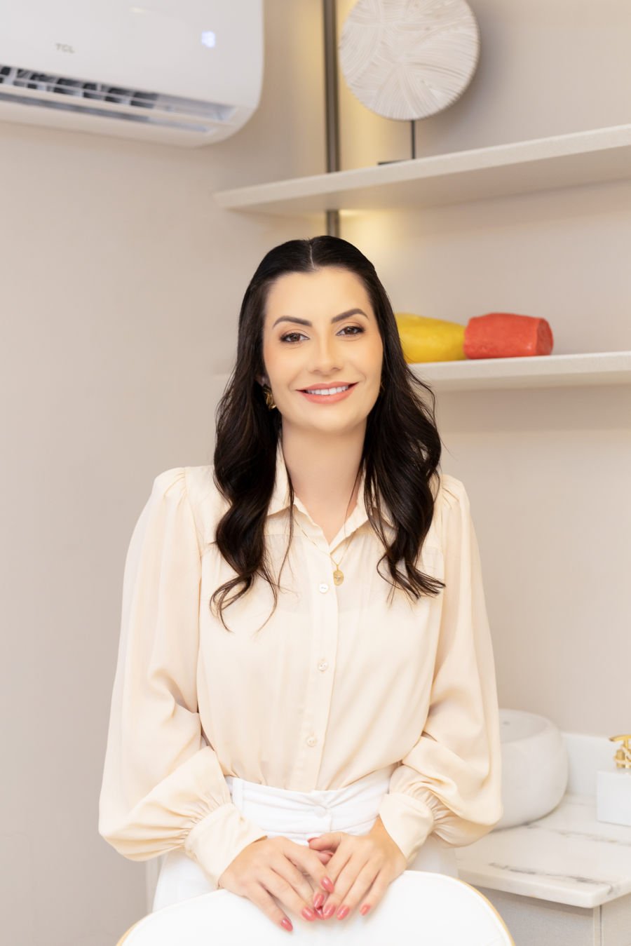 Dra. Lorean Siqueira